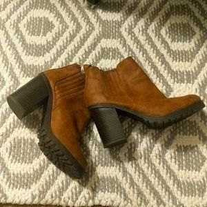 Sam and Libby cognac ankle boots